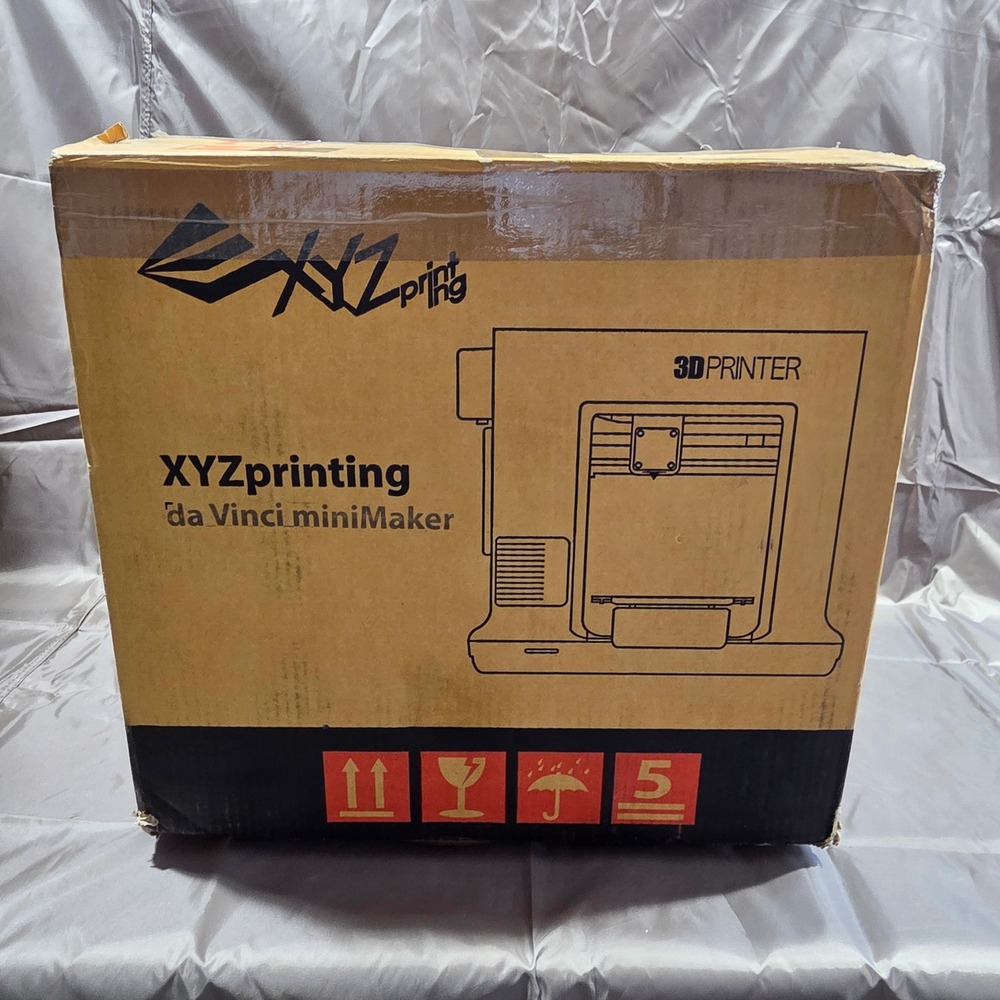 XYZprinting da Vinci miniMaker 3D Printer STEM Education Desktop PLA White
